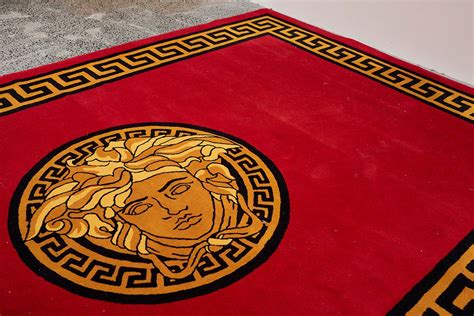 versace medusa in wohnraumteppiche